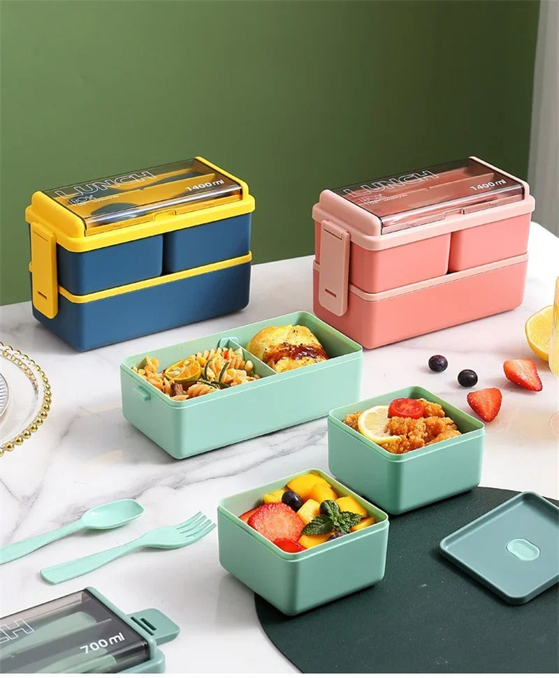 Double Layered Lunch Box With Cutlery Set
