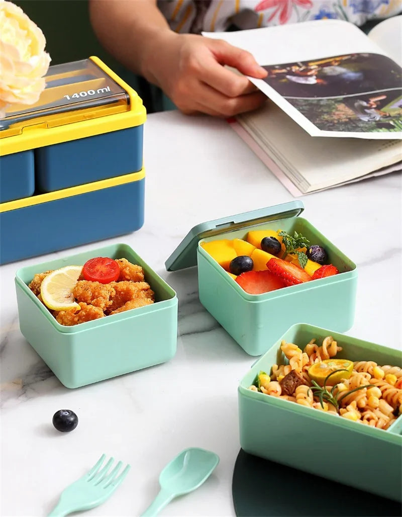 Double Layered Lunch Box With Cutlery Set