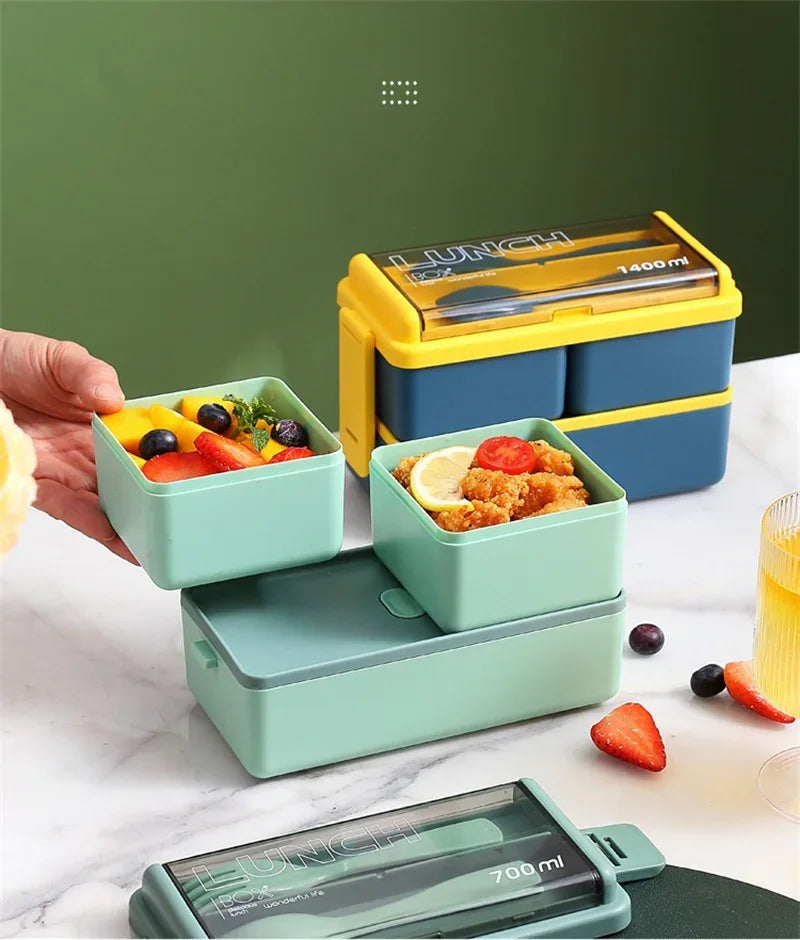 Double Layered Lunch Box With Cutlery Set